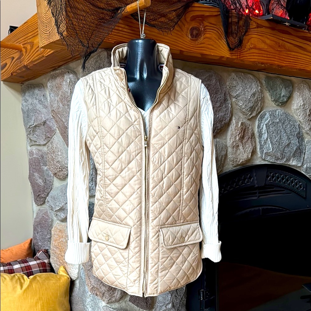 Women's Quilted Beige Jacket